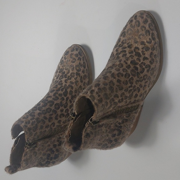 Very G Taupe Devine Leopard Print Bootie Size 8.5M - Picture 13 of 15